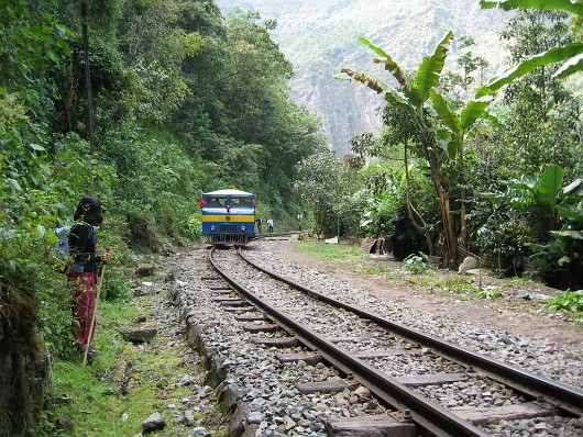 railroad trek-train01