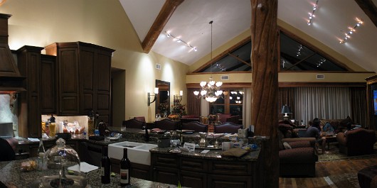 penthouse-kitchen_panorama